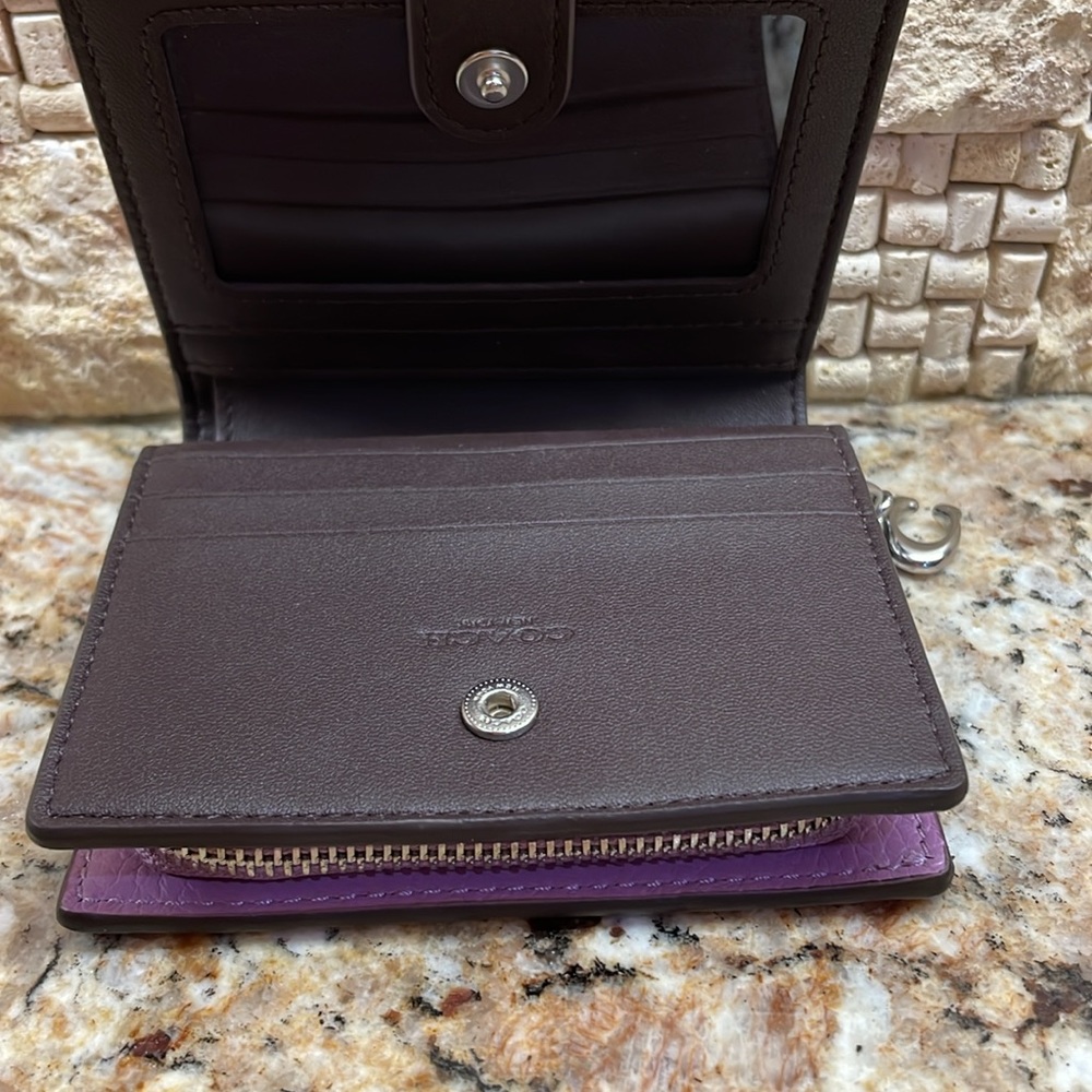 EUC Coach Compact Snap Wallet Lilac Pebbled Leather Silver Hardware - Picture 7 of 14